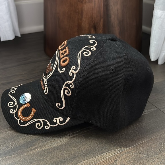 Rodeo 100% Cowboy Embroidered,horseshoe, bull,canvas velcro back baseball cap - Picture 4 of 8